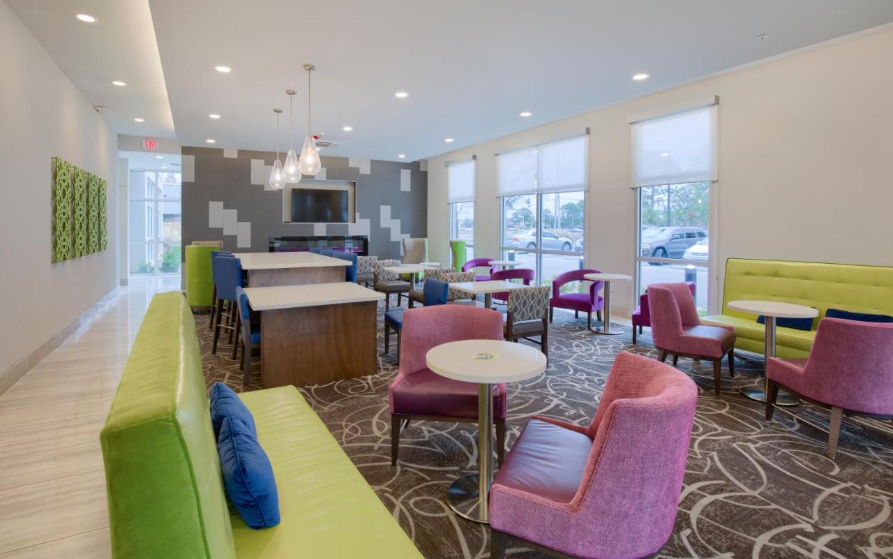 Hotel La Quinta By Wyndham Mobile Exteriér fotografie