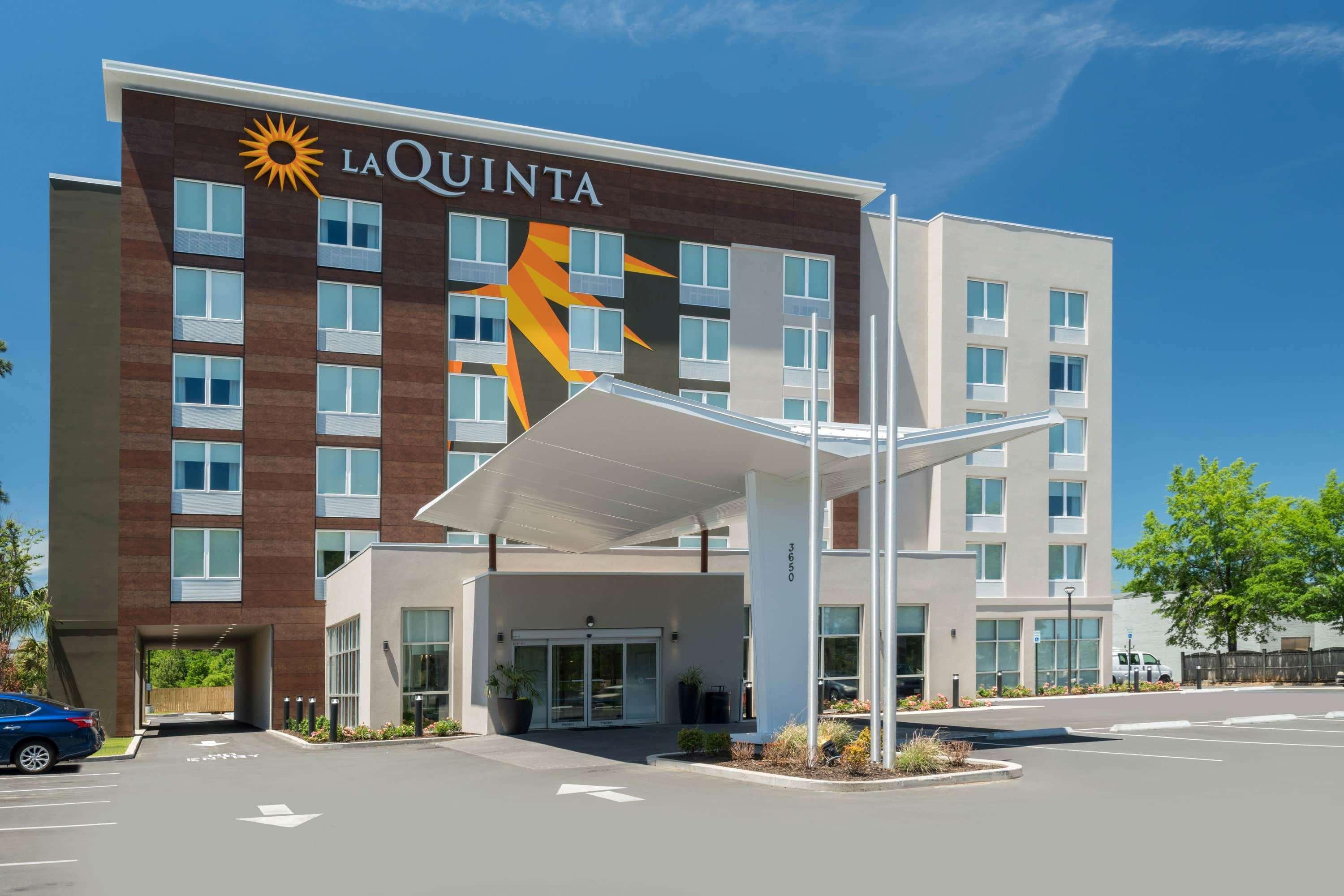 Hotel La Quinta By Wyndham Mobile Exteriér fotografie